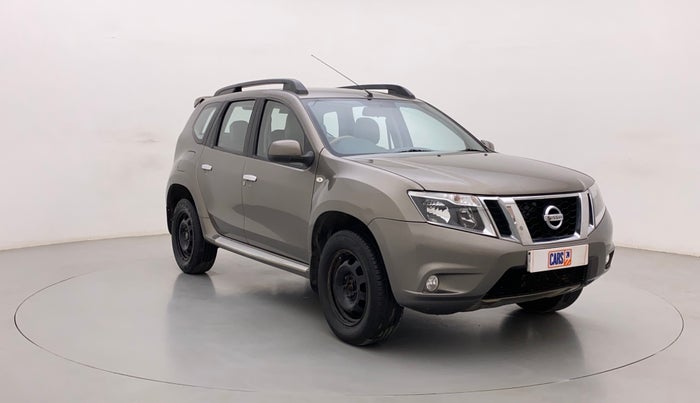 2016 Nissan Terrano XL (P), Petrol, Manual, 93,598 km, Right Front Diagonal