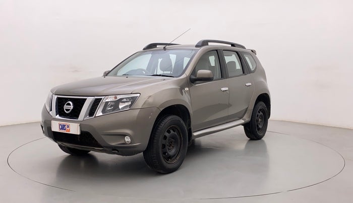 2016 Nissan Terrano XL (P), Petrol, Manual, 93,598 km, Left Front Diagonal