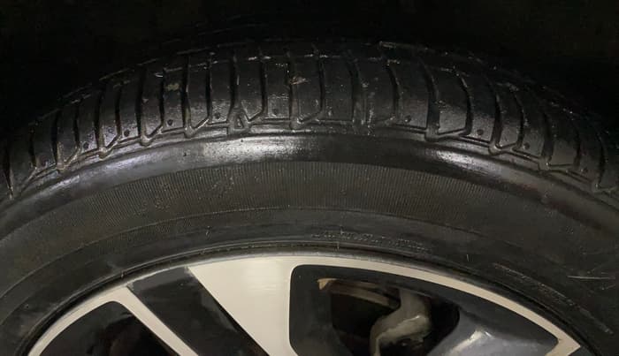 2021 Tata Tiago XZA PLUS PETROL, Petrol, Automatic, 46,320 km, Right Front Tyre Tread