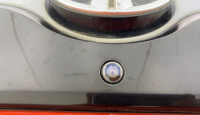 2022 Tata NEXON XZ PLUS SUNROOF DIESEL DUAL TONE, Diesel, Manual, 44,739 km, Parking Camera