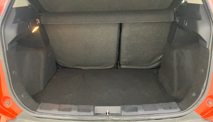 2022 Tata NEXON XZ PLUS SUNROOF DIESEL DUAL TONE, Diesel, Manual, 44,739 km, Boot Inside