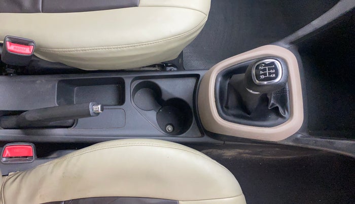 2016 Hyundai Grand i10 SPORTZ 1.2 KAPPA VTVT, Petrol, Manual, 28,348 km, Gear Lever