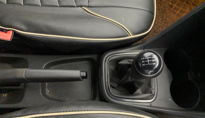 2019 Volkswagen Polo COMFORTLINE 1.0L MPI, Petrol, Manual, 46,393 km, Gear Lever