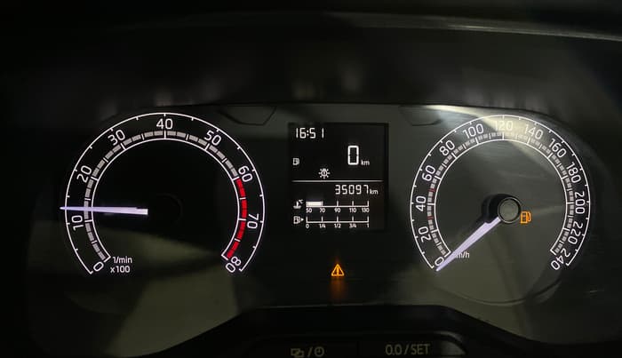 2021 Skoda KUSHAQ ACTIVE 1.0L TSI MT, Petrol, Manual, 35,092 km, Odometer Image