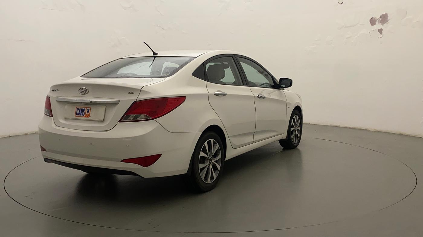 2015 Hyundai Verna FLUIDIC 4S 1.6 VTVT S(O), Petrol, Manual, 64,530 km, Right Back Diagonal