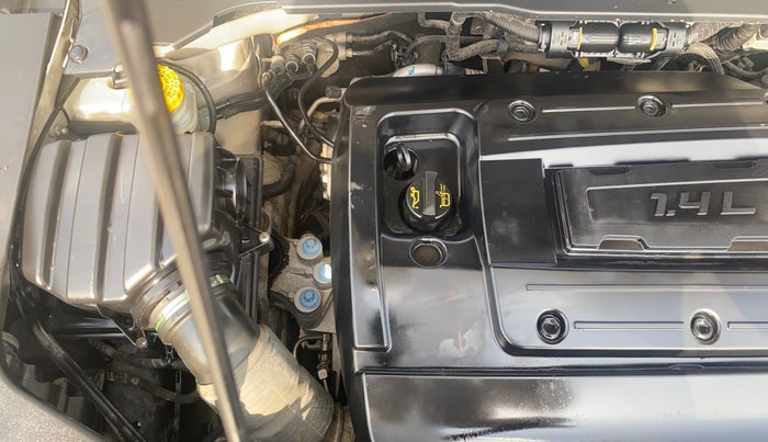 2017 Jeep Compass LIMITED 1.4 PETROL AT, Petrol, Automatic, 56,175 km, Engine View - Right