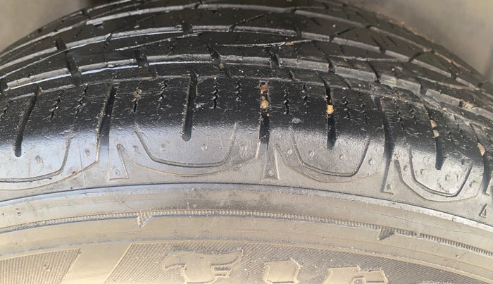 2017 Jeep Compass LIMITED 1.4 PETROL AT, Petrol, Automatic, 56,175 km, Right Rear Tyre Tread