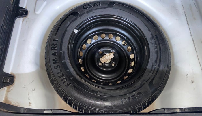 2020 Hyundai NEW I20 MAGNA 1.2 MT, Petrol, Manual, 67,908 km, Spare Tyre