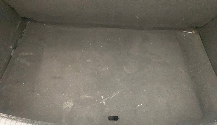 2018 Hyundai Grand i10 ASTA 1.2 KAPPA VTVT, Petrol, Manual, 35,941 km, Boot Inside