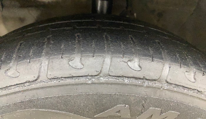 2018 Hyundai Grand i10 ASTA 1.2 KAPPA VTVT, Petrol, Manual, 35,941 km, Left Front Tyre Tread