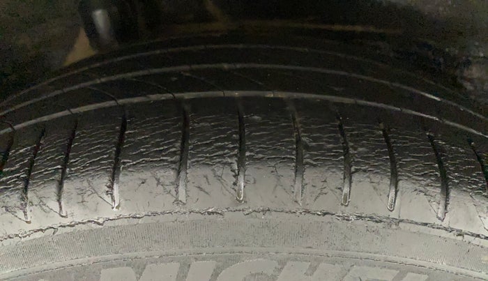 2016 Honda BR-V 1.5L I-VTEC V, Petrol, Manual, 78,332 km, Right Rear Tyre Tread
