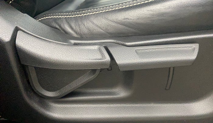 2022 KIA SONET HTX 1.5, Diesel, Manual, 58,719 km, Driver Side Adjustment Panel