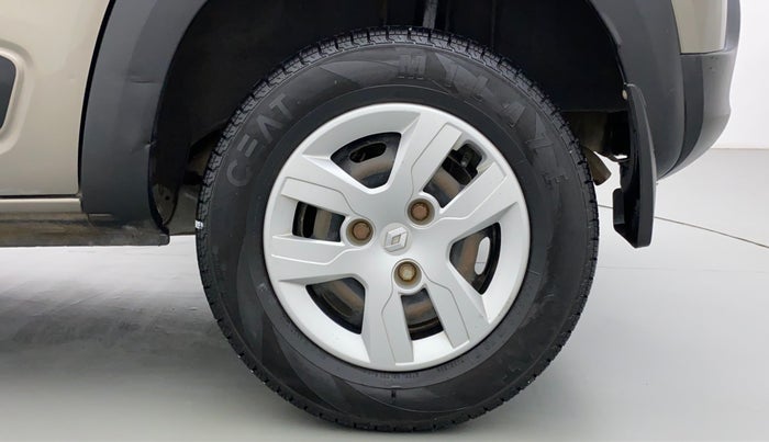 2017 Renault Kwid RXT, Petrol, Manual, 18,340 km, Left Rear Wheel
