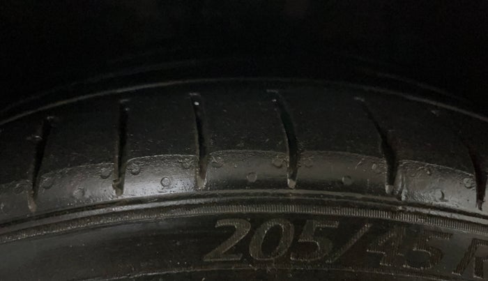 2022 Hyundai GRAND I10 NIOS SPORTZ 1.2 KAPPA VTVT CNG, CNG, Manual, 86,922 km, Right Front Tyre Tread