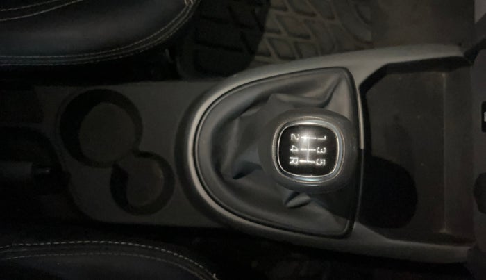 2022 Hyundai GRAND I10 NIOS SPORTZ 1.2 KAPPA VTVT CNG, CNG, Manual, 86,922 km, Gear Lever