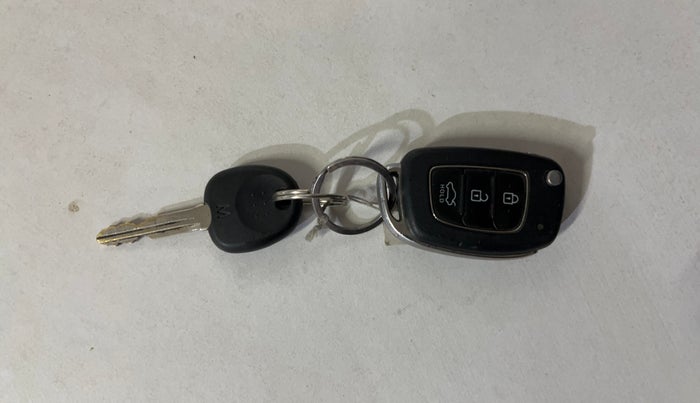 2022 Hyundai GRAND I10 NIOS SPORTZ 1.2 KAPPA VTVT CNG, CNG, Manual, 86,922 km, Key Close Up