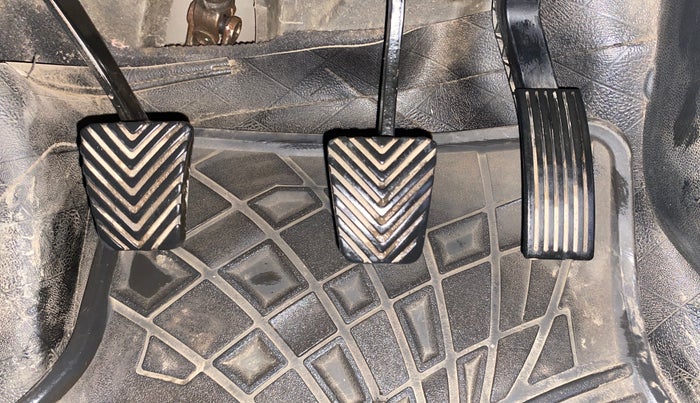 2018 Hyundai Elite i20 ASTA 1.4 CRDI (O), Diesel, Manual, 1,03,511 km, Pedals