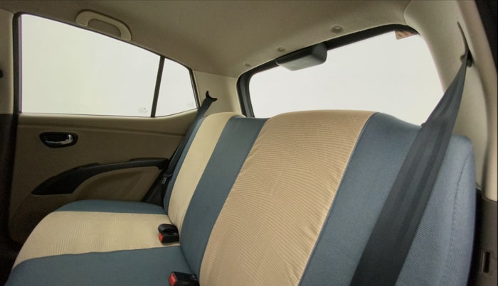 2012 Hyundai i10 MAGNA 1.2, Petrol, Manual, 88,108 km, Right Side Rear Door Cabin