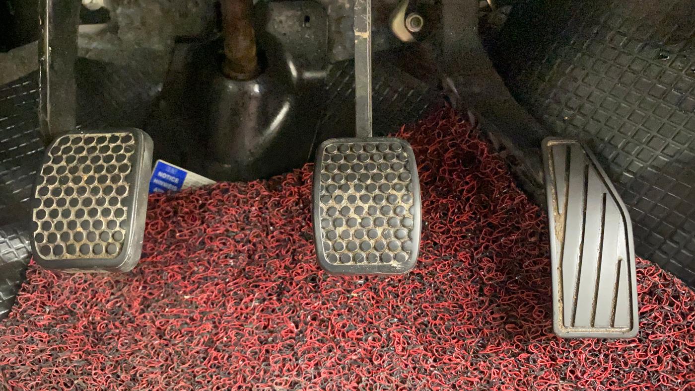 2021 Maruti Alto LXI, Petrol, Manual, 26,927 km, Pedals