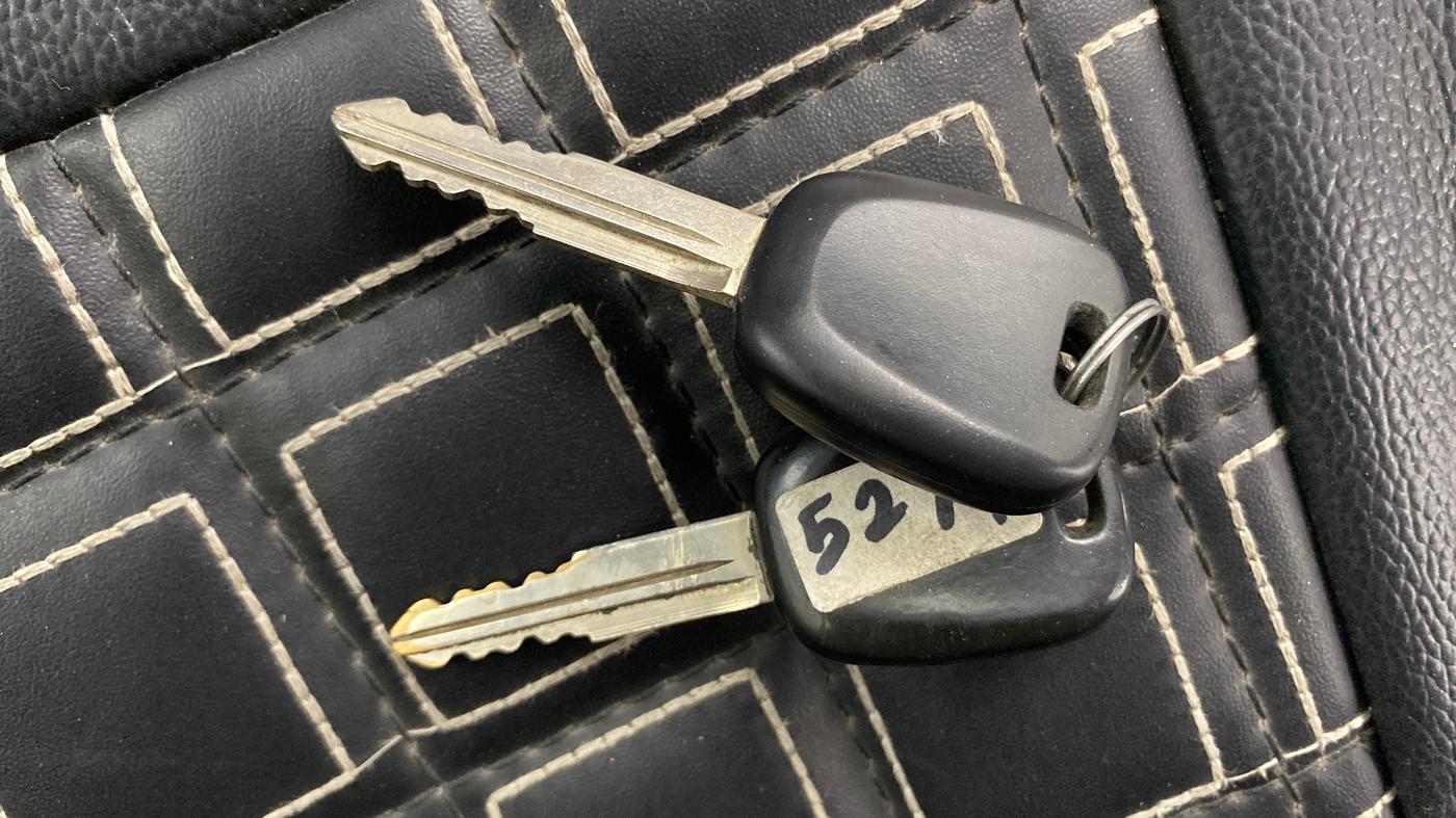 2021 Maruti Alto LXI, Petrol, Manual, 26,927 km, Key Close Up