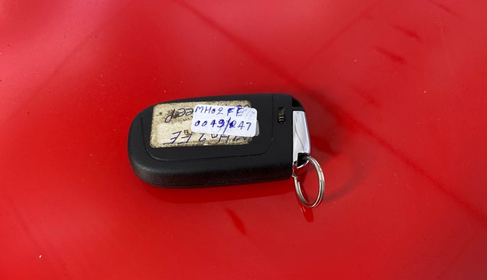 2019 Jeep Compass LIMITED PLUS PETROL AT, Petrol, Automatic, 20,584 km, Key Close Up