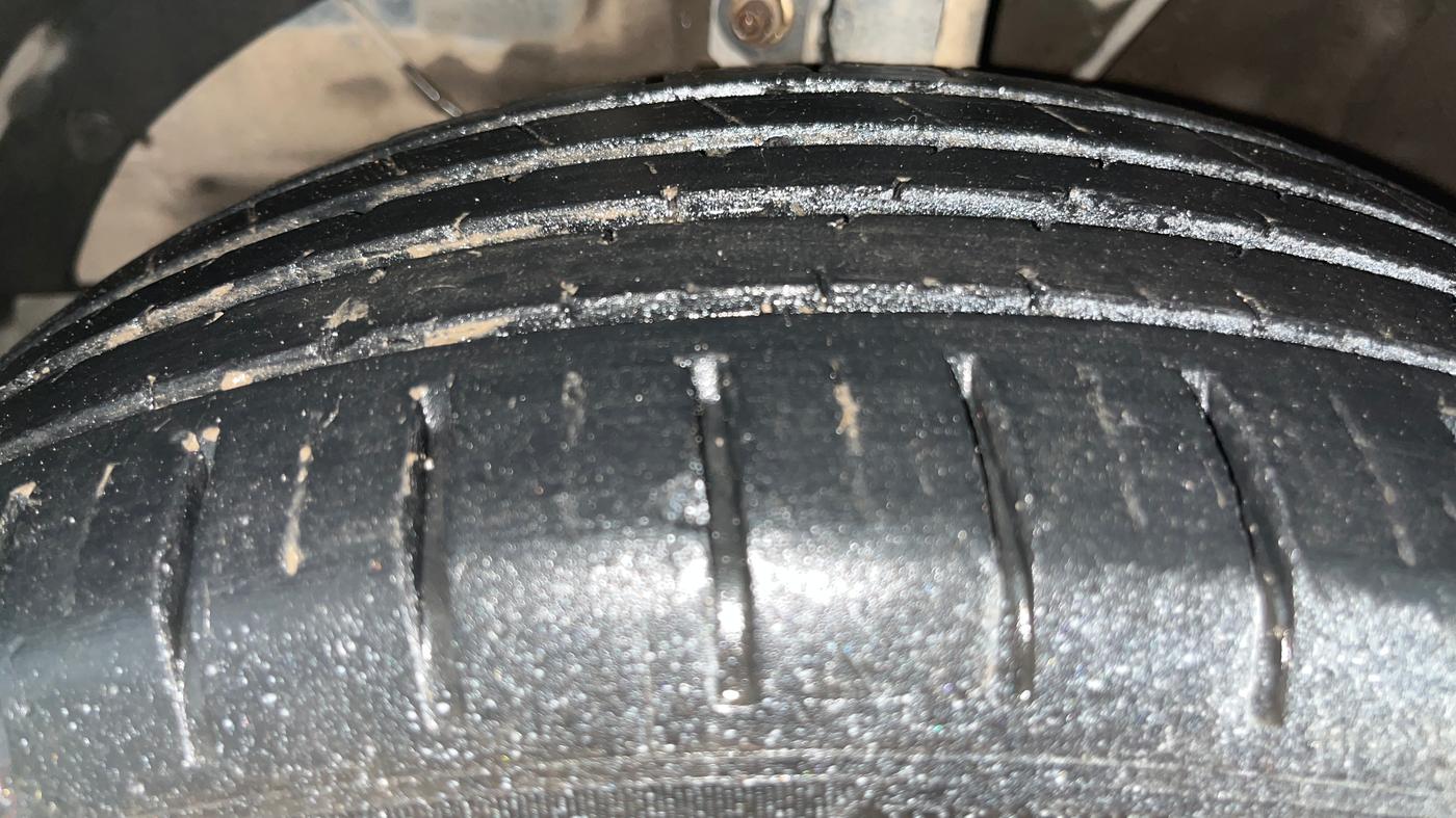 2024 Toyota Glanza G E-CNG, CNG, Manual, 24,742 km, Left Front Tyre Tread