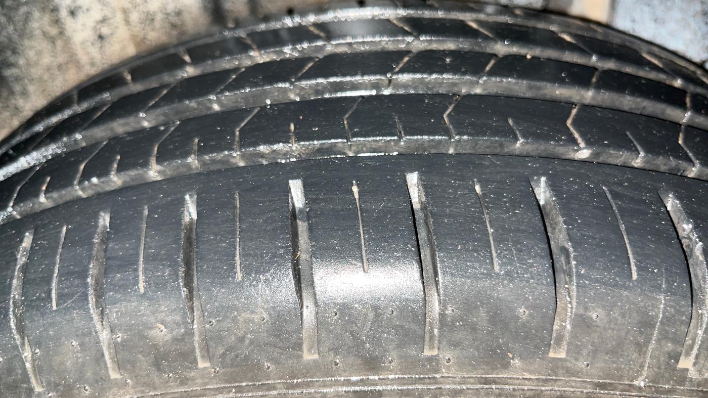 2024 Toyota Glanza G E-CNG, CNG, Manual, 24,742 km, Left Rear Tyre Tread