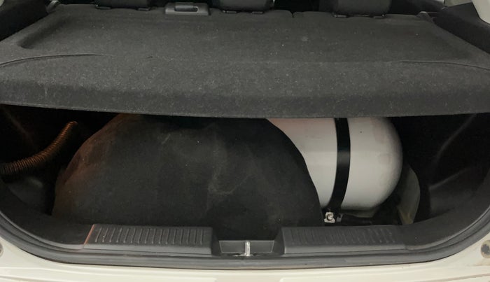 2024 Toyota Glanza G E-CNG, CNG, Manual, 24,742 km, Boot Inside