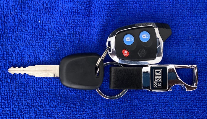 2019 Maruti Alto LXI, Petrol, Manual, 14,159 km, Key Close Up