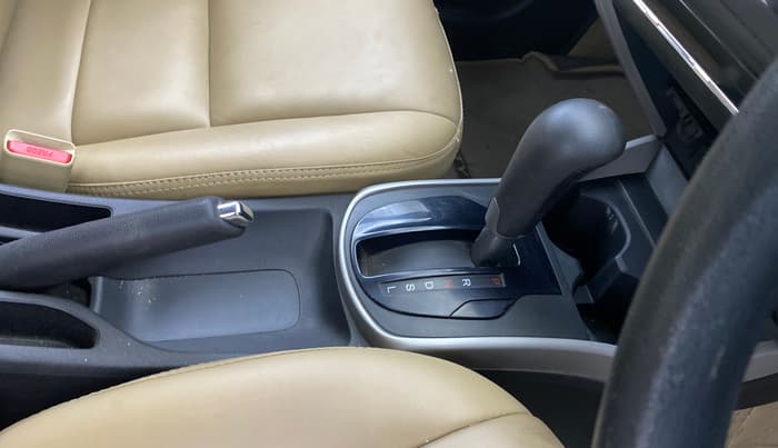 2016 Honda City 1.5L I-VTEC SV CVT, Petrol, Automatic, 45,805 km, Gear Lever