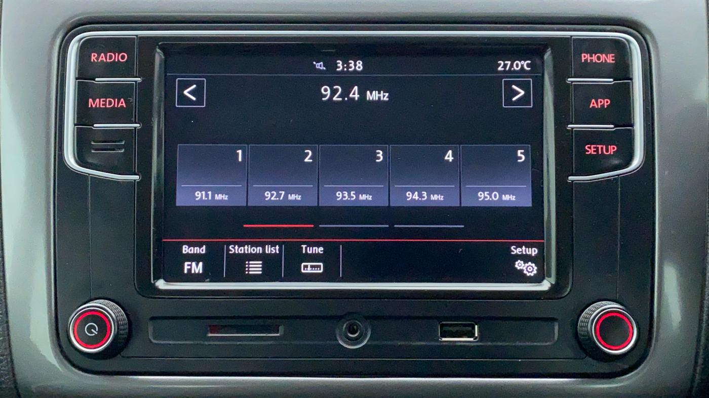 2020 Volkswagen Polo HIGH LINE PLUS 1.0, Petrol, Manual, 49,478 km, Infotainment System