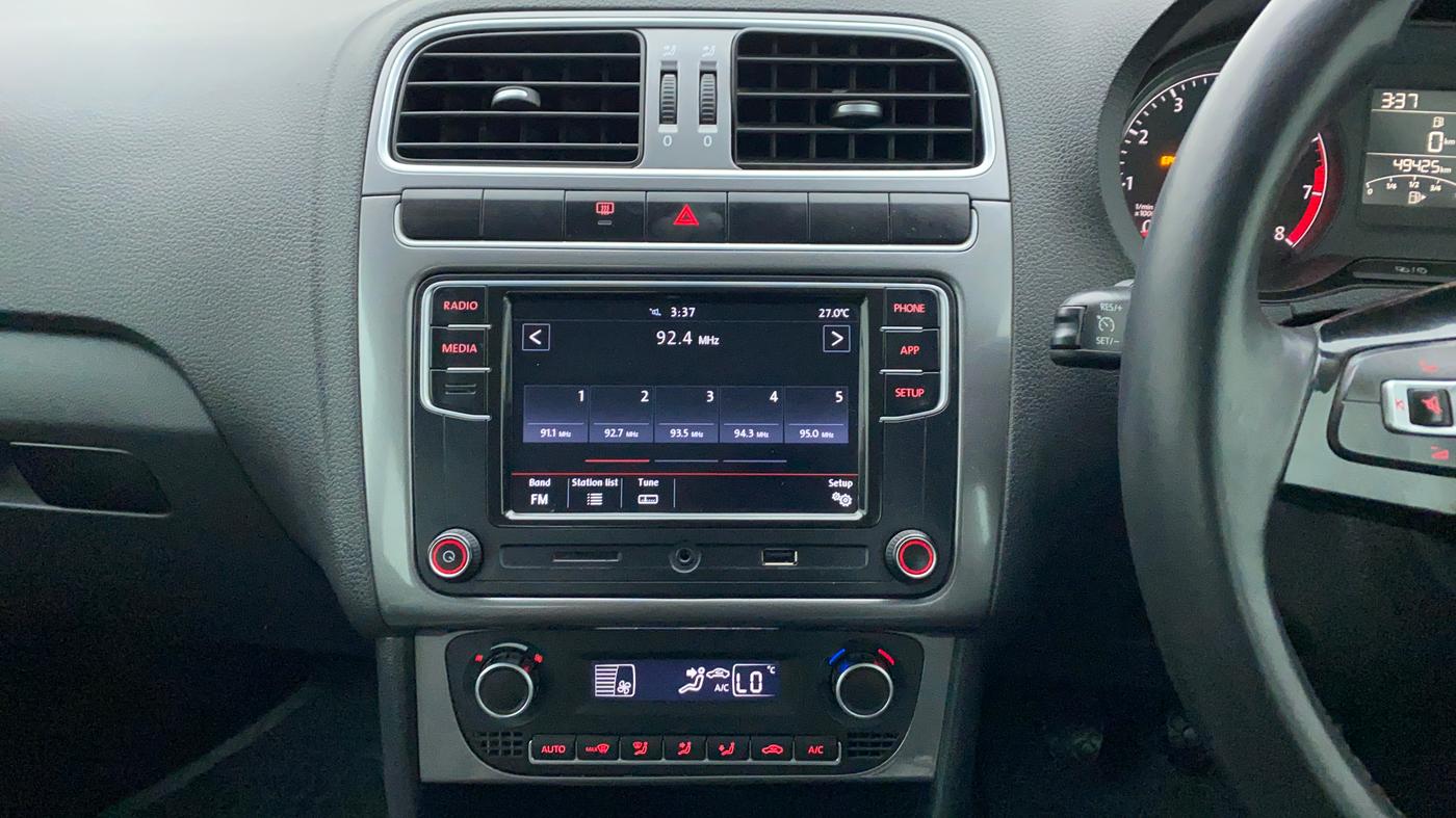 2020 Volkswagen Polo HIGH LINE PLUS 1.0, Petrol, Manual, 49,478 km, Air Conditioner