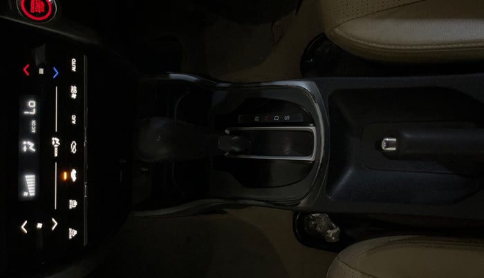 2019 Honda City 1.5L I-VTEC ZX CVT, Petrol, Automatic, 51,039 km, Gear Lever