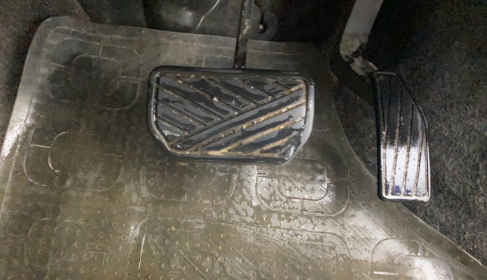 2015 Maruti Celerio VXI AMT, Petrol, Automatic, 59,953 km, Pedals