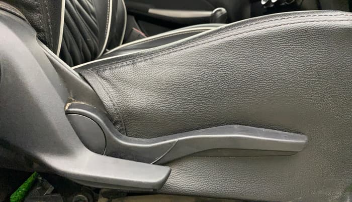 2022 Maruti Swift ZXI, Petrol, Manual, 61,537 km, Driver Side Adjustment Panel