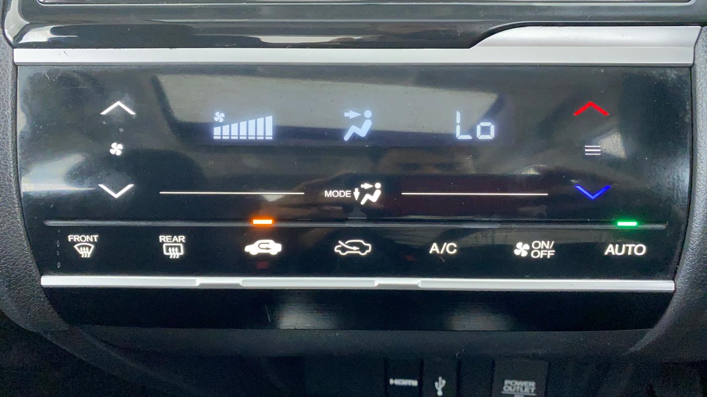 2018 Honda WR-V 1.2 i-VTEC VX MT, Petrol, Manual, 39,128 km, Automatic Climate Control