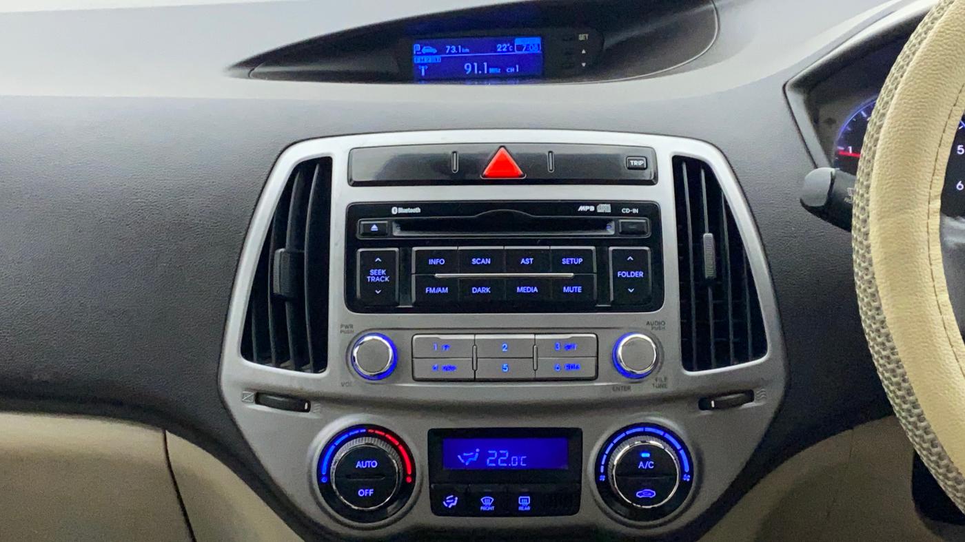 2014 Hyundai i20 SPORTZ 1.4 CRDI, Diesel, Manual, 73,044 km, Air Conditioner
