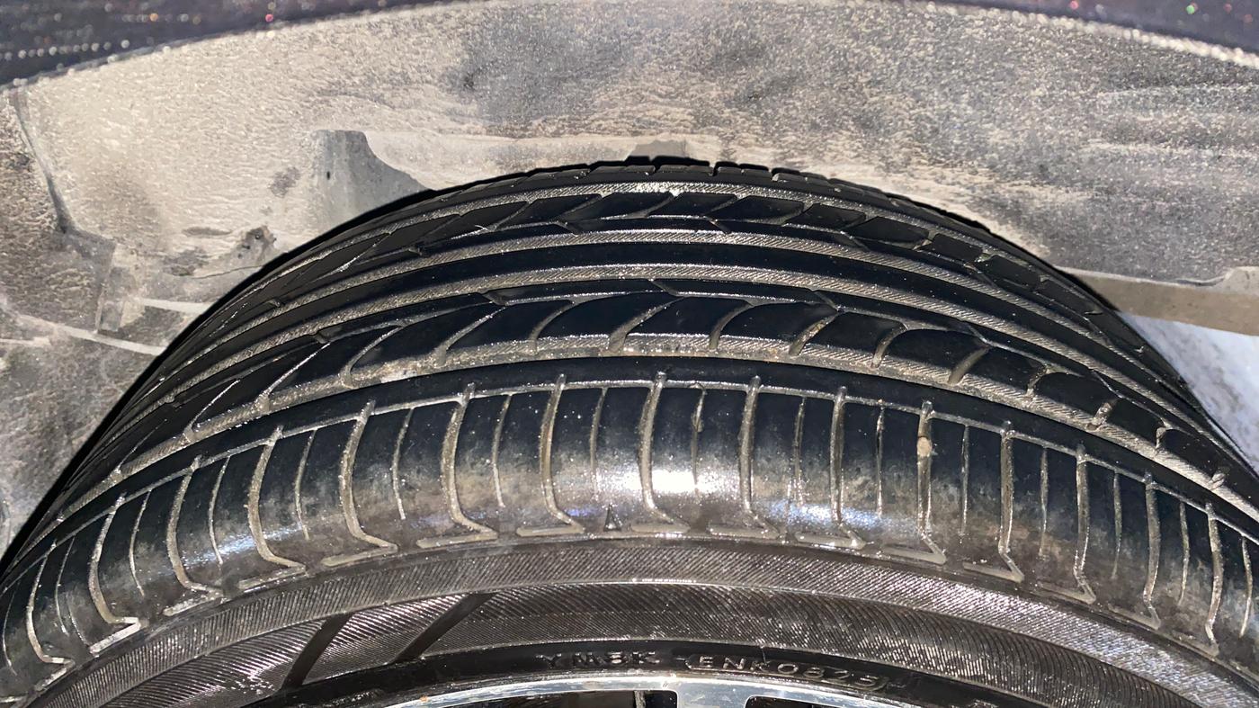 2018 Toyota Corolla Altis GL PETROL, Petrol, Manual, 88,507 km, Left Rear Tyre Tread