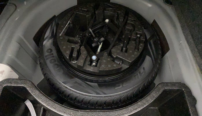 2018 Skoda Rapid STYLE 1.6 MPI AT, Petrol, Automatic, 35,851 km, Spare Tyre