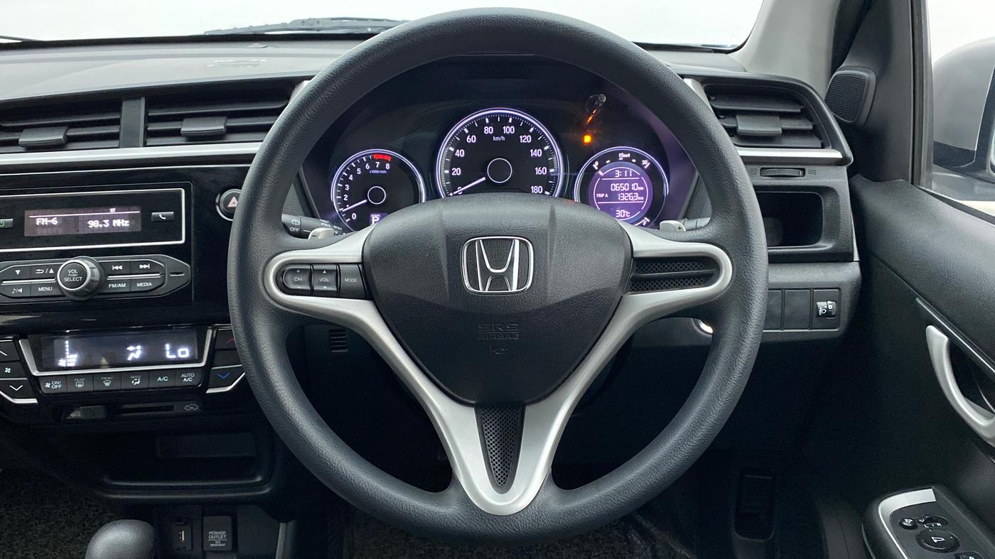 2016 Honda BR-V 1.5L I-VTEC V CVT, Petrol, Automatic, 65,009 km, Steering Wheel Close Up