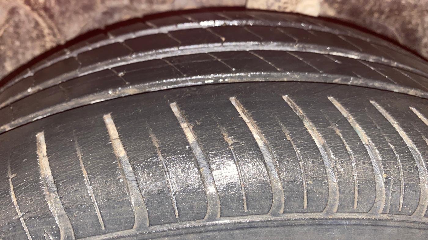 2014 Ford Ecosport TITANIUM 1.5L PETROL, Petrol, Manual, 82,635 km, Left Front Tyre Tread