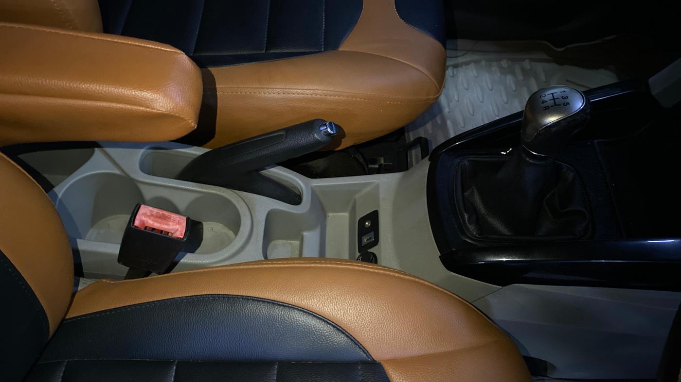2014 Ford Ecosport TITANIUM 1.5L PETROL, Petrol, Manual, 82,635 km, Gear Lever