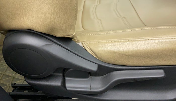 2019 Honda Amaze 1.2L I-VTEC V, Petrol, Manual, 29,929 km, Driver Side Adjustment Panel