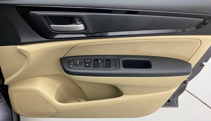 2019 Honda Amaze 1.2L I-VTEC V, Petrol, Manual, 29,929 km, Driver Side Door Panels Control