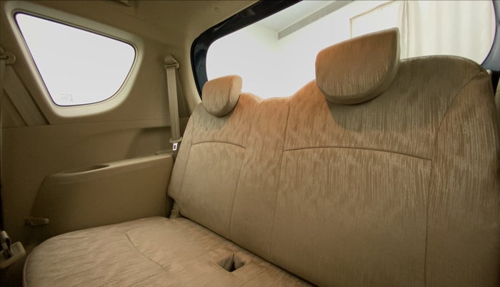 2014 Maruti Ertiga VXI, Petrol, Manual, 37,298 km, Third Seat Row ( optional )