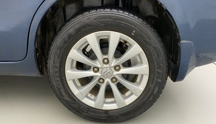 2014 Maruti Ertiga VXI, Petrol, Manual, 37,298 km, Left Rear Wheel