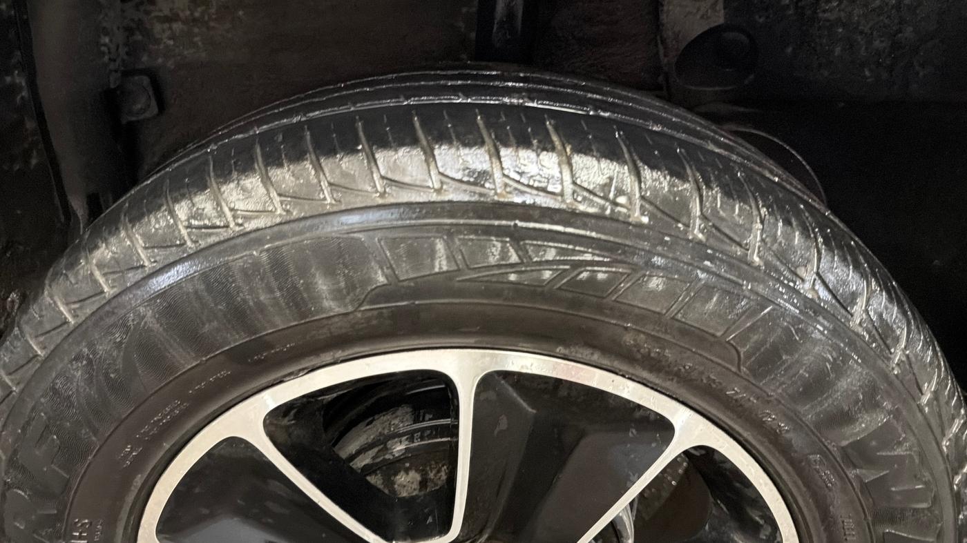 2019 Renault Duster RXS CVT, Petrol, Automatic, 59,738 km, Left Rear Tyre Tread