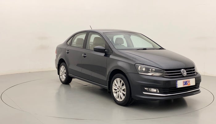 2016 Volkswagen Vento HIGHLINE PETROL AT, Petrol, Automatic, 72,489 km, Right Front Diagonal