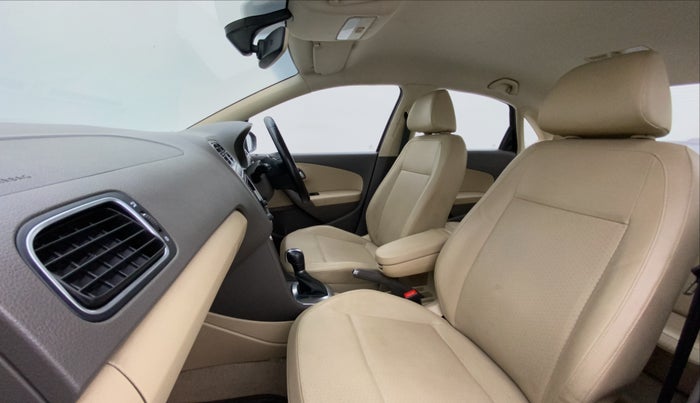 2016 Volkswagen Vento HIGHLINE PETROL AT, Petrol, Automatic, 72,489 km, Right Side Front Door Cabin