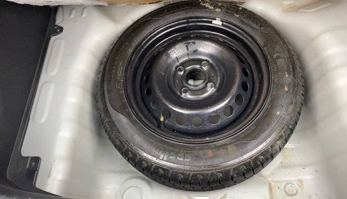 2016 Hyundai Grand i10 MAGNA AT 1.2 KAPPA VTVT, Petrol, Automatic, 64,815 km, Spare Tyre